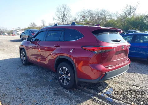 2021 Toyota Highlander Xle из США, поврежденный, VIN 5TDHZRBH7MS156023